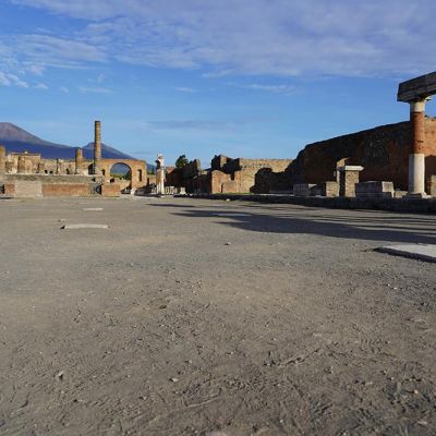 Pompeii and the mysteries of eternal beauty